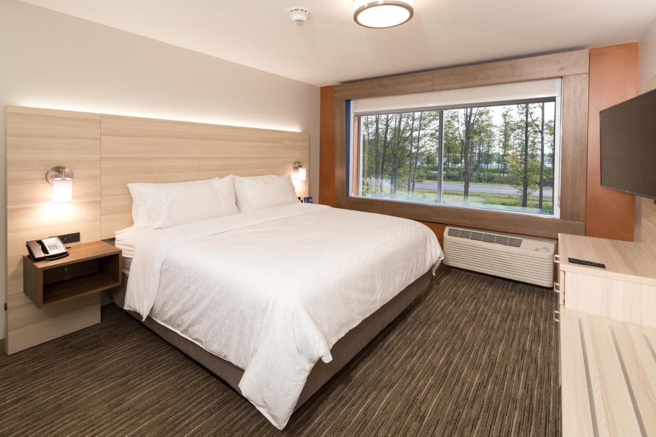 Holiday Inn Express & Suites - Auburn By Ihg Εξωτερικό φωτογραφία